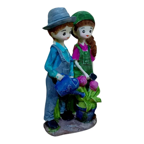 Multicolor_Resin_Lightweight_Handmade_Washable_Painted_Couple_Statue
