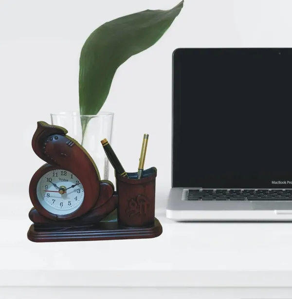 Multicolor_Designer_Analog_Table_Clock_Plastic
