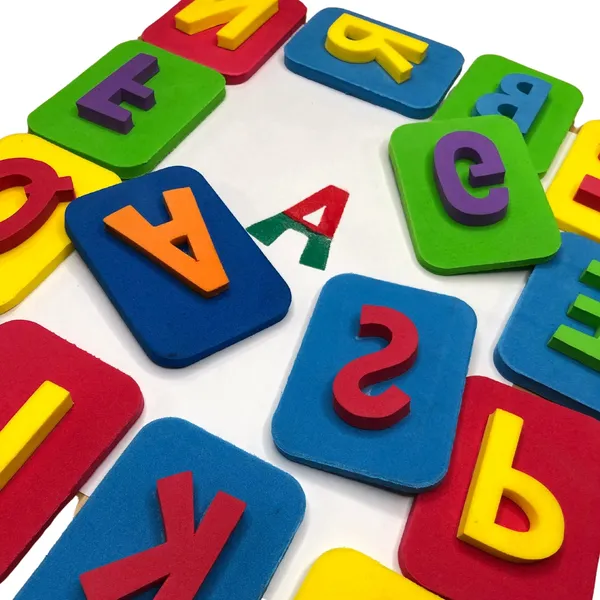 Alphabet_Stamps_26_vibrant_Alphabet_Stamps_&_3_mess_free_brush_pens