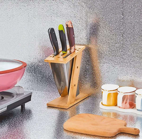 Oil_Proof_Waterproof_Heat_Resistant_Wallpaper,_Vinyl_Wallpaper_for_Kitchen,_Peel_and_Stick_Contact_Paper,_Stain-Resistant_and_Removable_Paper_for_Kitchen_(Silver_Curly_Q1_(60_*_200_cm))