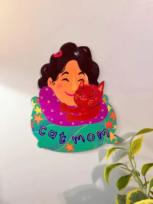 Cat_Mom_Cute_Plate_Wall_Hanging_|_For_Home_&_Wall_Decoration_|_8.7_X_6.9_Inch