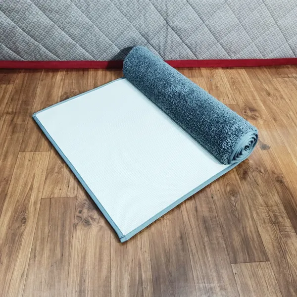 Grey_100%_Micro_Fiber_Bedside_Runner_Blend_Carpet_Rug_Anti_Skid_Backing_For_Home/Kitchen/Living_Area/Office_Entrance_(24"X60")
