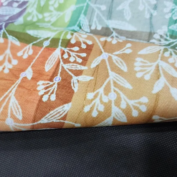 Multicolor_Dining_Table_Runner_Washable_Table_Runner_For_4_Seater_Traditional_And_Festive_Long_Dining_Table_Runner_Antiskid_Home_And_Kitchen_Center_Decor