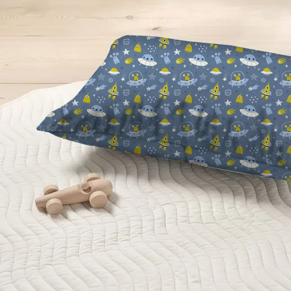 Grey_Kids_Bedsheet_With_1_Pillow_Cover_For_Single_Bed_Cute_And_Fun_Print_Sheets_For_Boys_And_Girls,_Ideal_For_Children?_Room,_Perfect_For_Kids_Room_Size_5'_X_7.5_(Spaceship)
