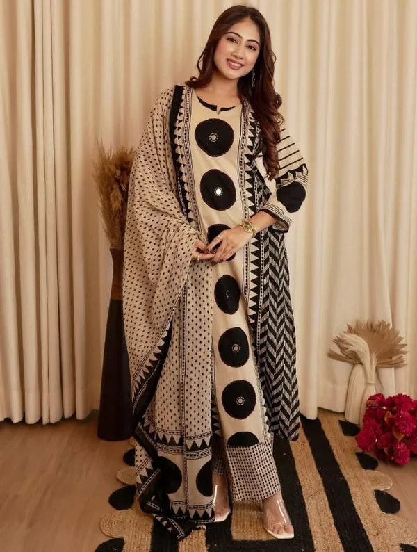 Beige_&_Black_Geometric_Print_Kurta_Set_with_Coordinated_Dupatta