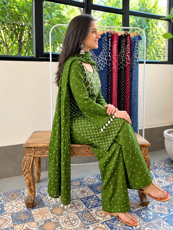 Green_Bandhani_Printed_Kurta_Palazzo_Set_with_Matching_Dupatta