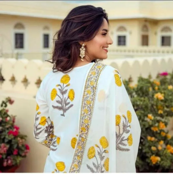 Ivory_White_Floral_Printed_Sharara_Suit_Set_with_Dupatta