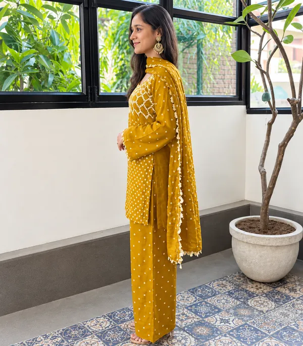 Mustard_Yellow_Bandhani_Printed_Kurta_Pant_Set_with_Dupatta