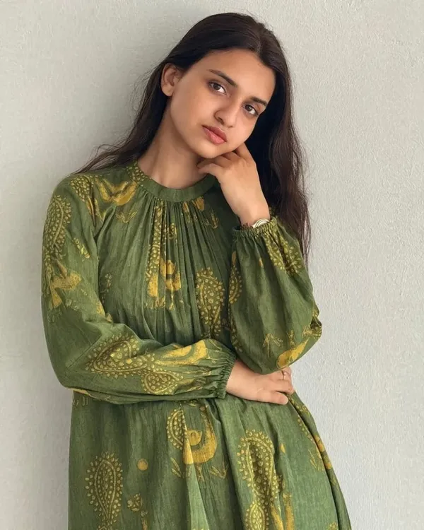 Olive_Green_Paisley_Print_Anarkali_Kurta_Set_with_Straight_Pants