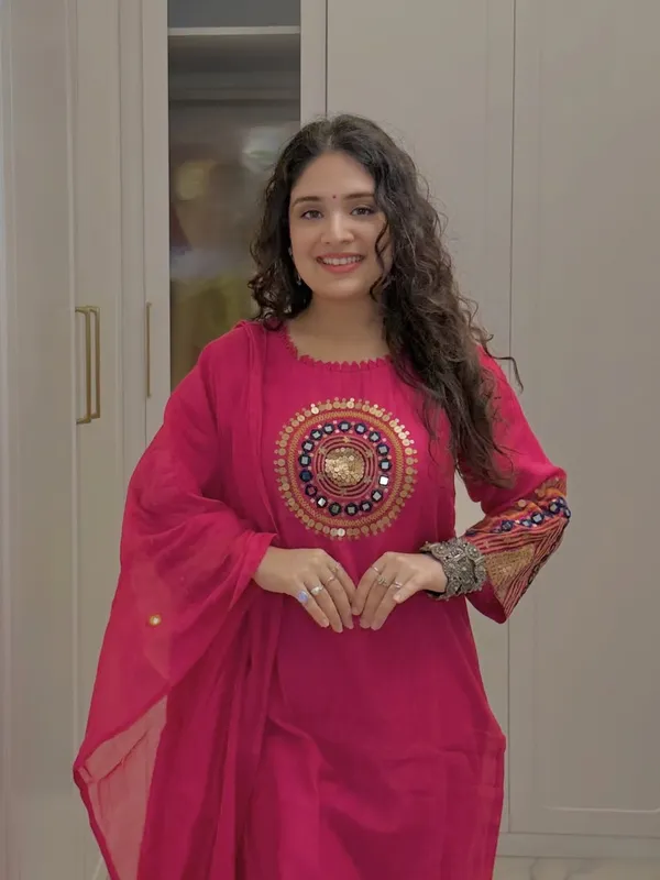 Pink_Embroidered_Straight_Kurta_Set_with_Dupatta