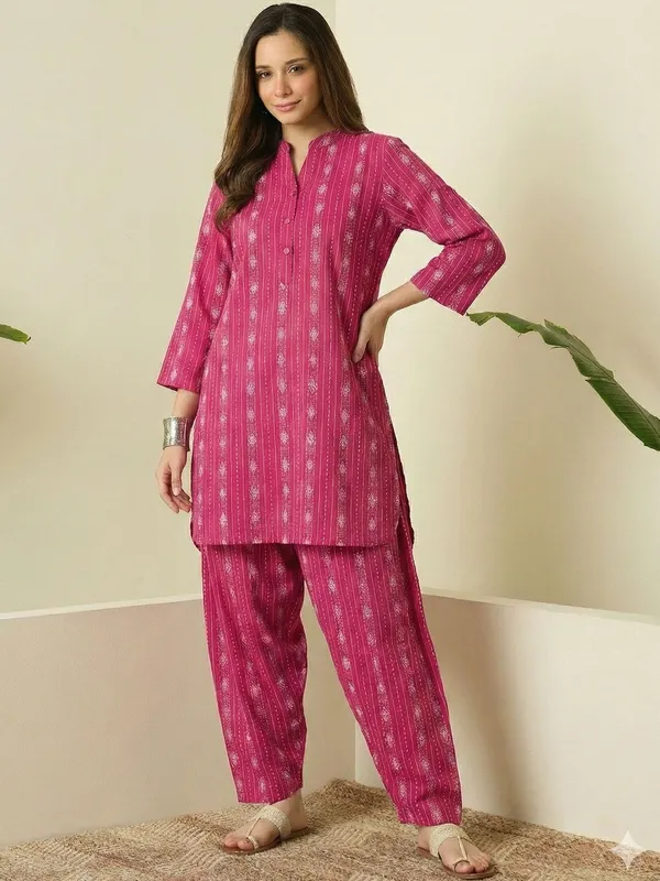 Pink_Printed_Straight_Kurta_with_Matching_Pants_Set