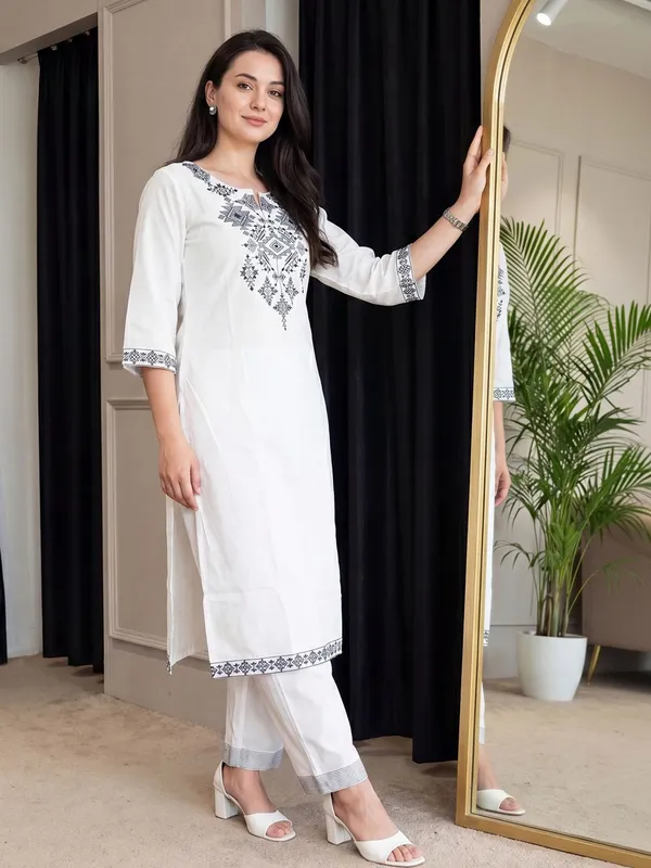 White_&_Black_Embroidered_Cotton_Kurta_Set_with_Straight_Pants_for_Women