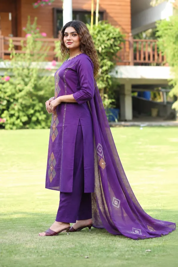 Women’s_Purple_Printed_Straight_Kurta_Pant_&_Dupatta_Set