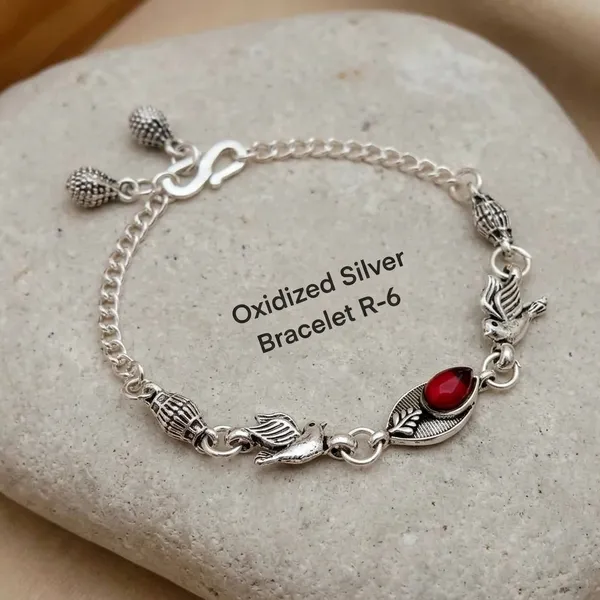 Silver_Alloy_Red_Stone_Bird_Charm_Chain_Bracelet_For_Women