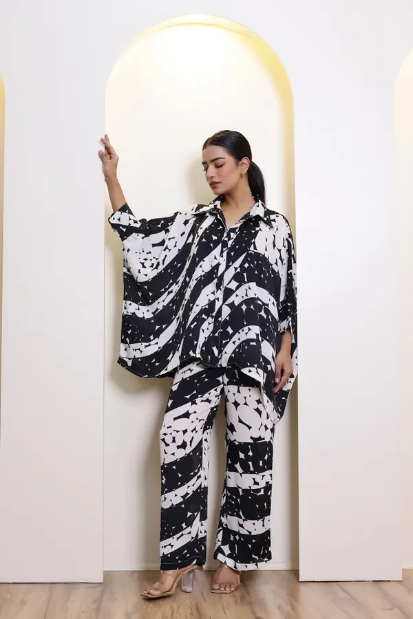 Multicolor_Blended_Fabric_Hawaiian_Co-Ord_Set_For_Women_(Pack_Of_2)