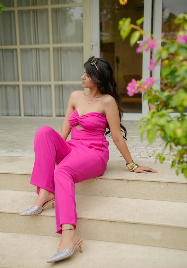 Barbie_Pink_jumpsuit