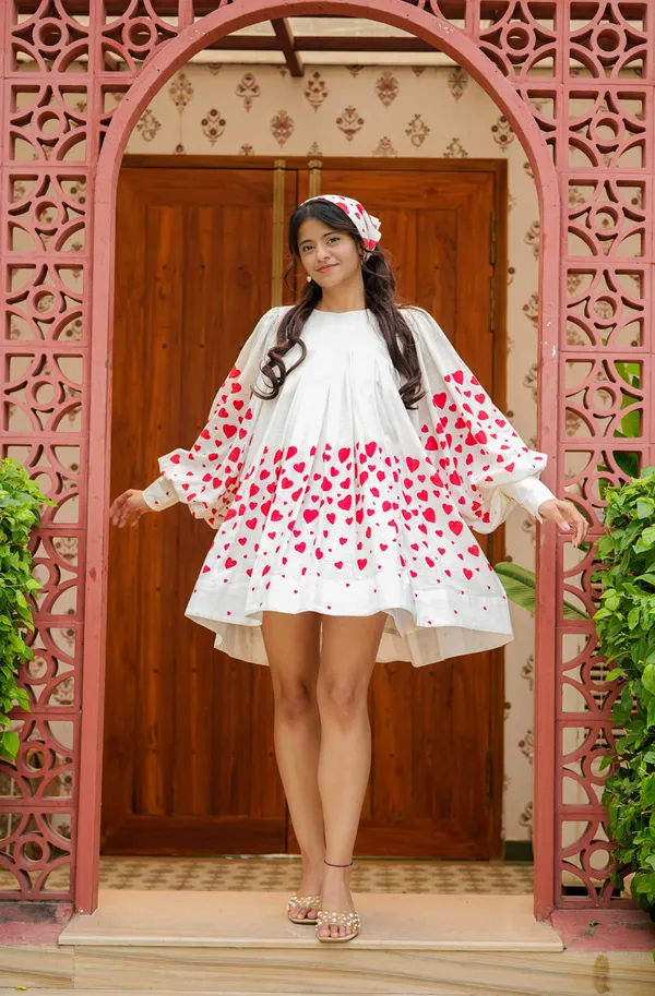 Red_heart_cotton_mini_dress