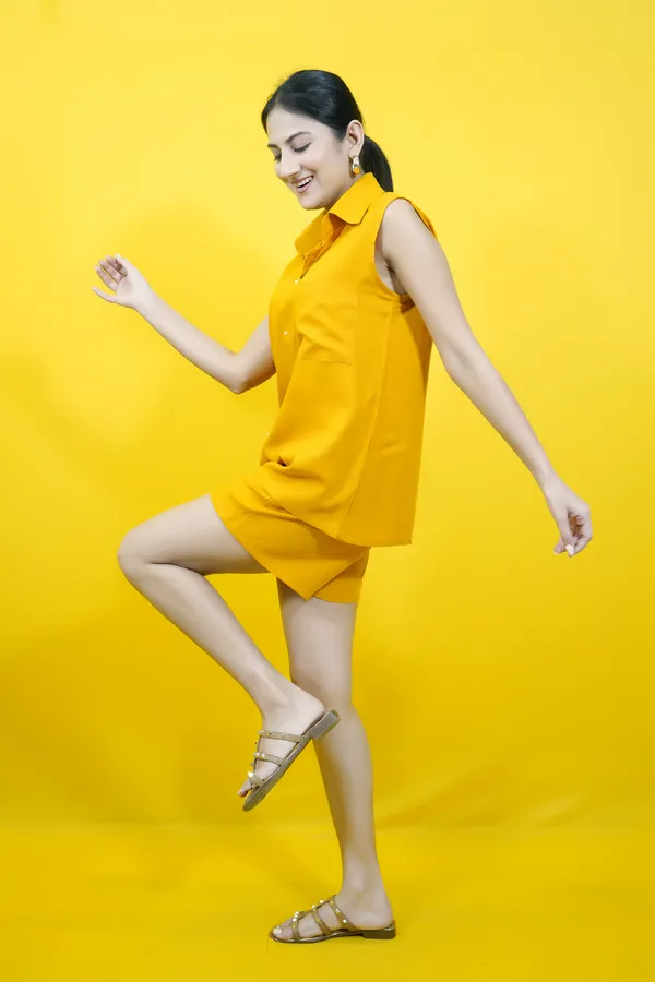Yellow_Cotton_Blend_Solid_Collared_Sleeveless_Shirt_&_Regular_Shorts_Co-Ord_Set_For_Women