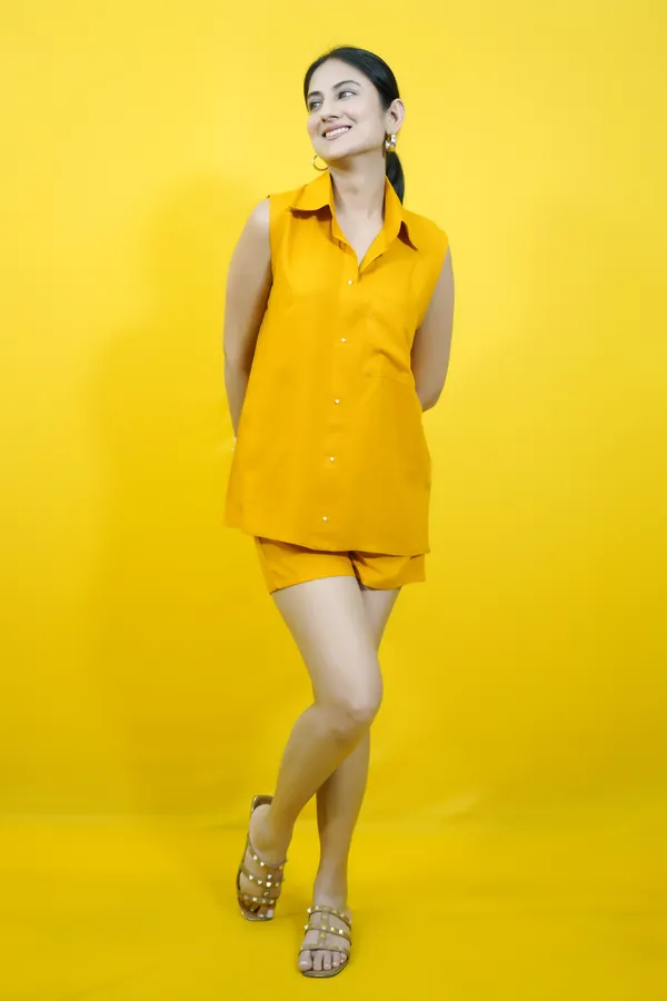 Yellow_Cotton_Blend_Solid_Collared_Sleeveless_Shirt_&_Regular_Shorts_Co-Ord_Set_For_Women
