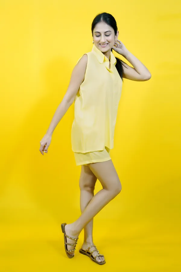 Yellow_Cotton_Blend_Solid_Collared_Sleeveless_Shirt_&_Regular_Shorts_Co-Ord_Set_For_Women