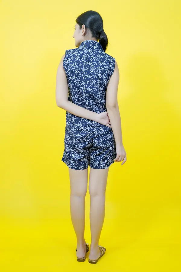 Dark_Blue_Cotton_Blend_Geometric_Print_Spread_Collar_Sleeveless_Top_&_Regular_Shorts_Co-Ord_Set_For_Women