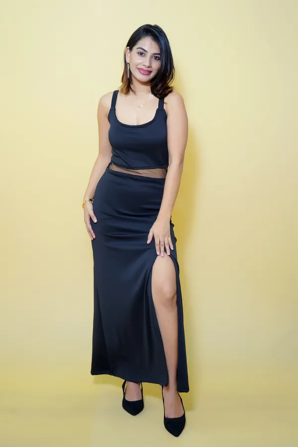 Black_Lycra_Blend_Scoop_Neck_Sleeveless_Full_Length_Bodycon_Dress_For_Women