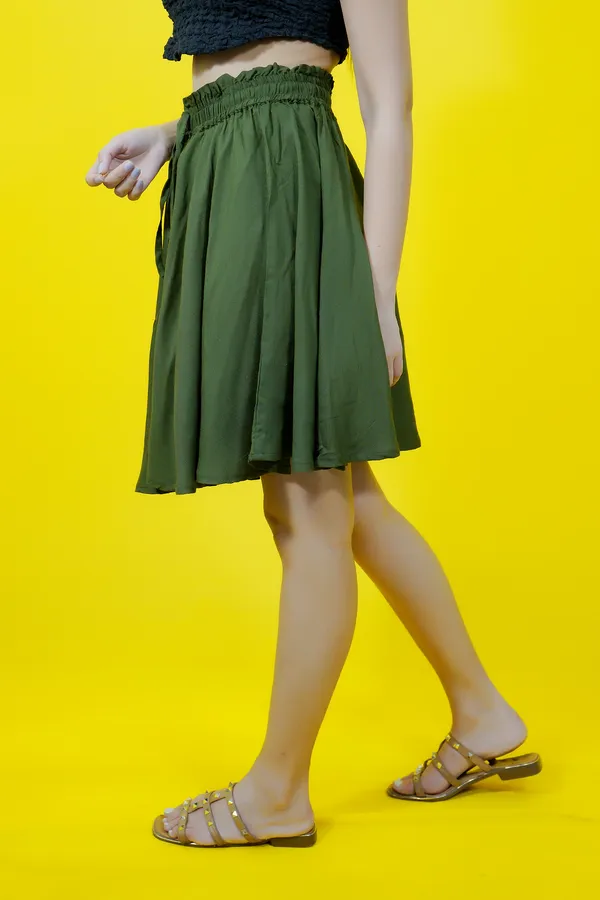 Dark_Green_Polycotton_Solid_Mid_Thigh_Regular_Fit_Bermuda_Shorts_For_Women