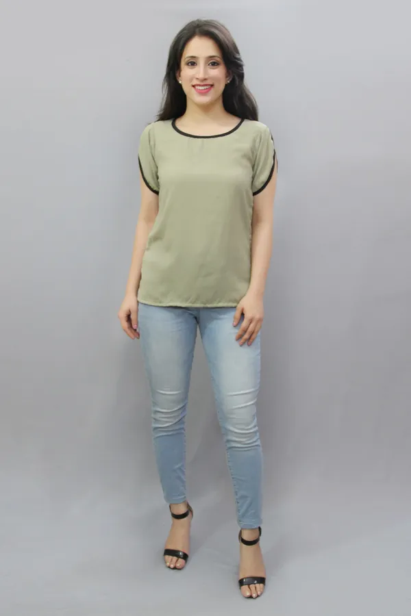 Green_Casual_Solid_Tops_For_Women