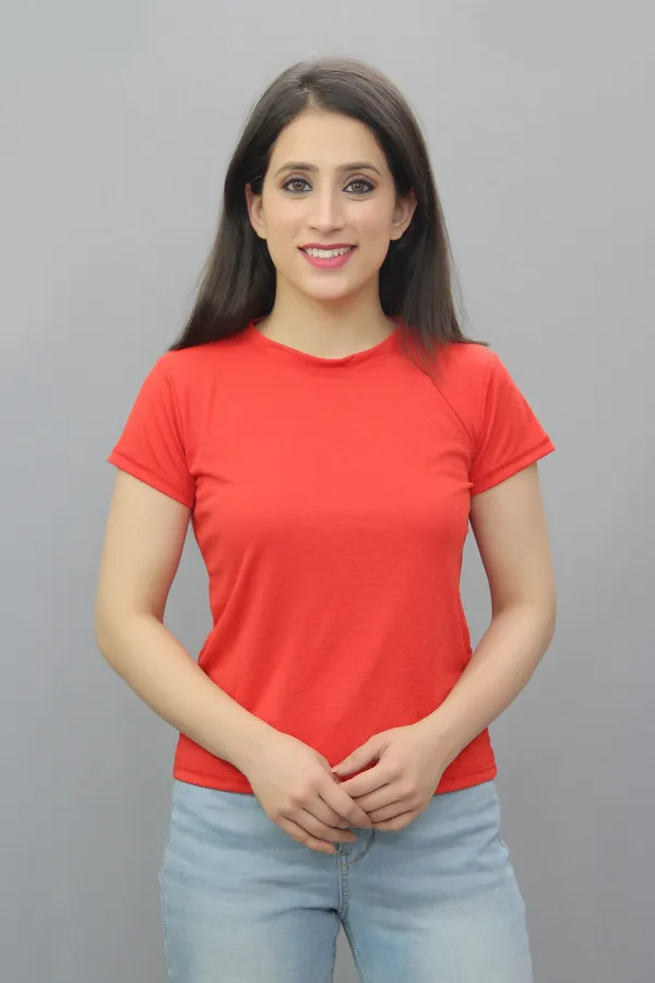 Red_Cotton_Blend_Solid_Short_Sleeve_Round_Neck_Regular_Fit_T-Shirt_For_Women
