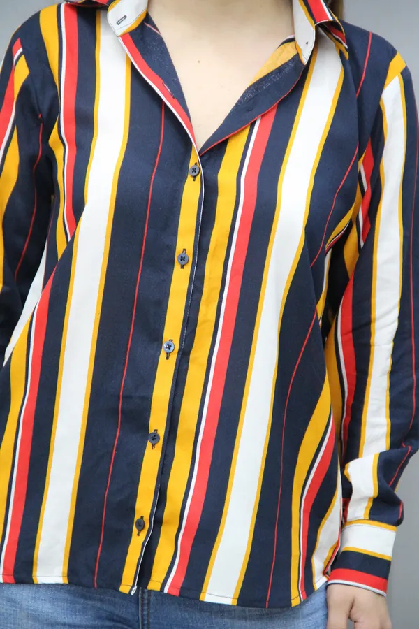 Women_Regular_Fit_Striped_Spread_Collar_Casual_Shirt