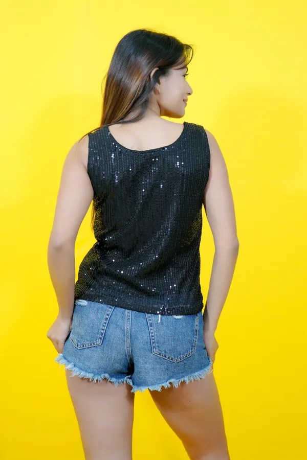 Black_Casual_Embellished_Tops_For_Women