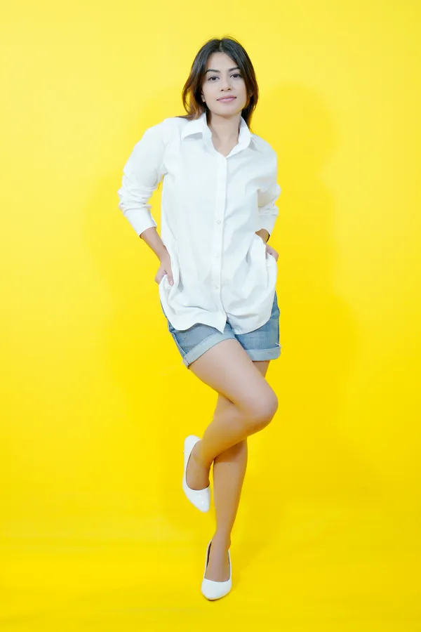 White_Cotton_Blend_Full_Sleeve_Solid_Hip_Length_Relaxed_Fit_Shirt_For_Women