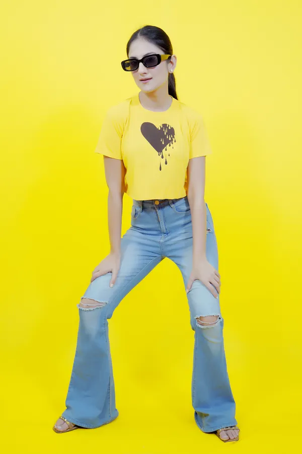 Yellow_Polycotton_Sporty_Short_Sleeve_Round_Neck_Comfort_Fit_Crop_T_Shirt_For_Women
