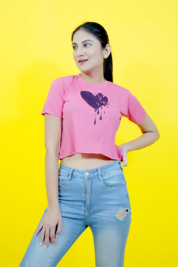Pink_Polycotton_Printed_Half_Sleeve_Round_Neck_Comfort_Fit_Crop_T_Shirt_For_Women