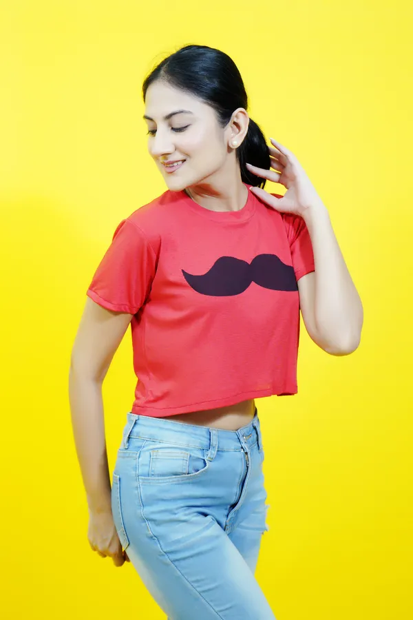 Red_Polycotton_Printed_Short_Sleeve_Round_Neck_Comfort_Fit_Crop_T_Shirt_For_Women
