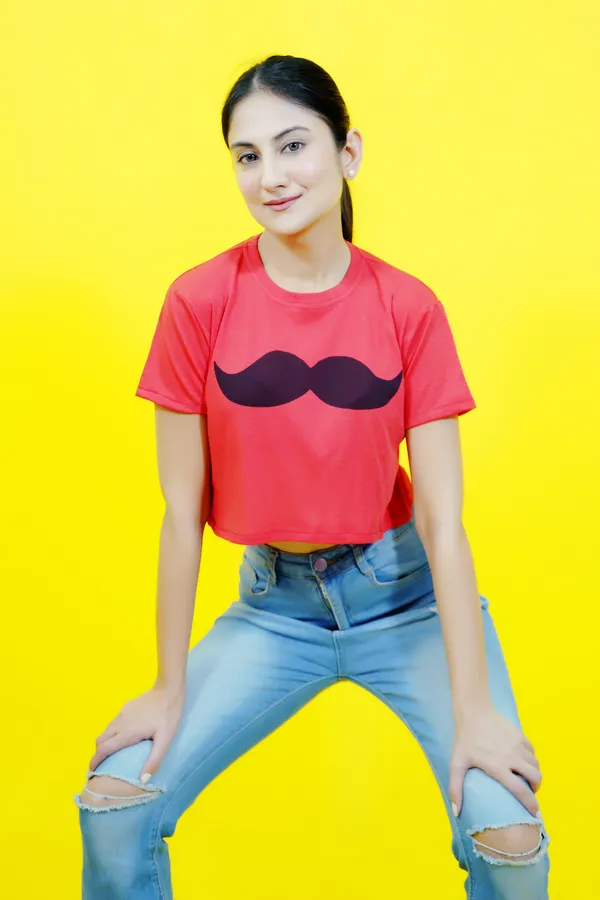 Red_Polycotton_Printed_Short_Sleeve_Round_Neck_Comfort_Fit_Crop_T_Shirt_For_Women