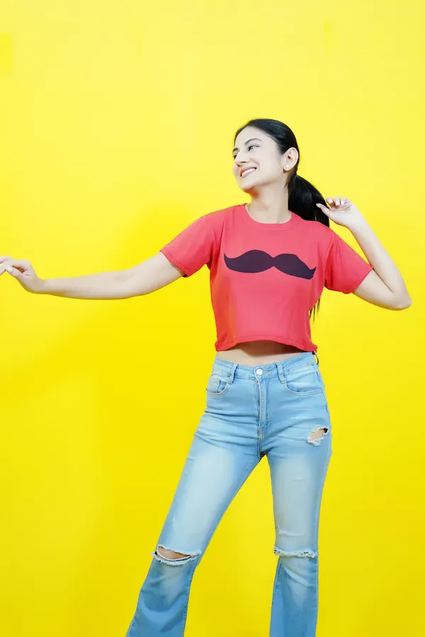 Red_Polycotton_Printed_Short_Sleeve_Round_Neck_Comfort_Fit_Crop_T_Shirt_For_Women