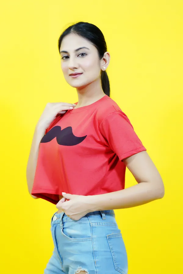 Red_Polycotton_Printed_Short_Sleeve_Round_Neck_Comfort_Fit_Crop_T_Shirt_For_Women