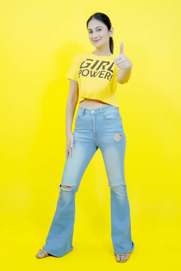 Yellow_Polycotton_Sporty_Short_Sleeve_Round_Neck_Comfort_Fit_Crop_T_Shirt_For_Women
