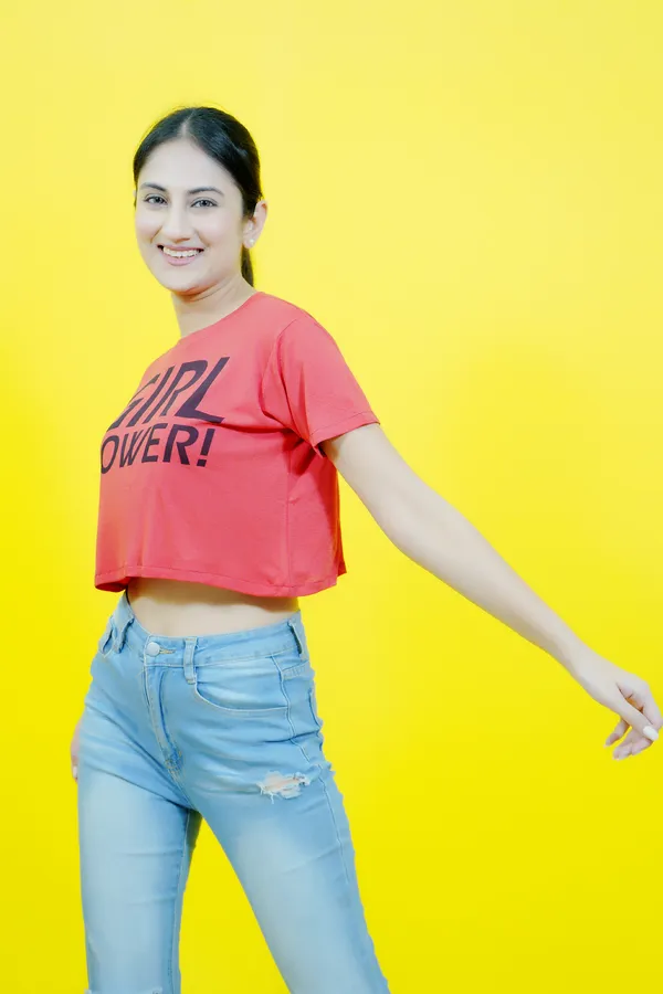Pink_Polycotton_Sporty_Short_Sleeve_Round_Neck_Comfort_Fit_Crop_T_Shirt_For_Women