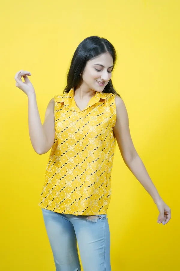 Yellow_Casual_Printed_Tops_For_Women