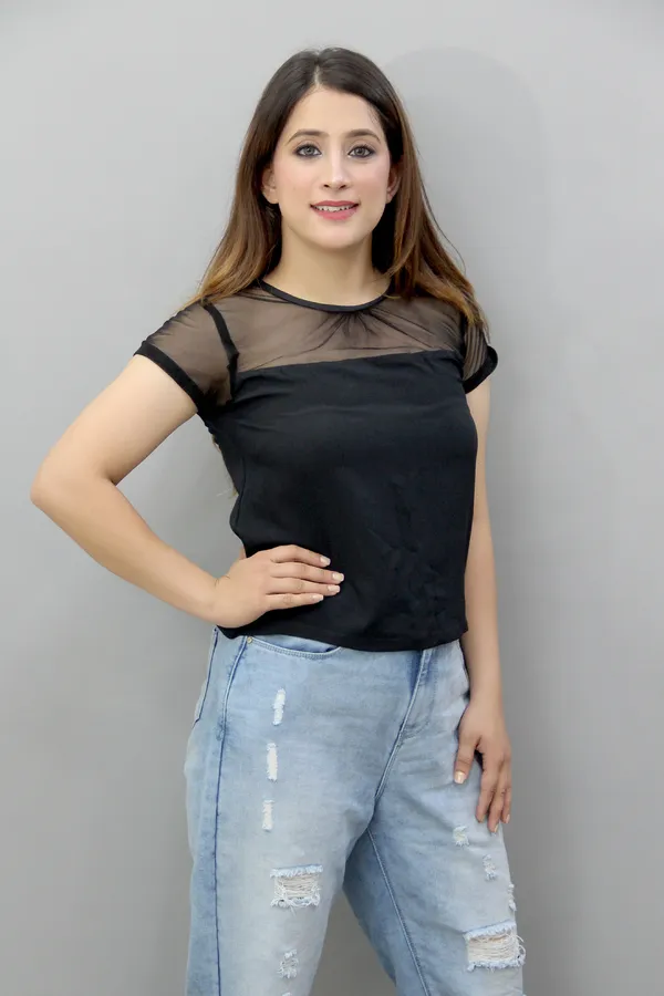 Black_Casual_Solid_Tops_For_Women