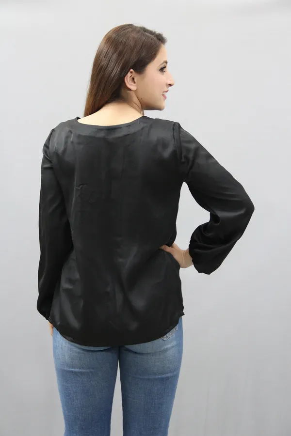 Black_Casual_Solid_Tops_For_Women