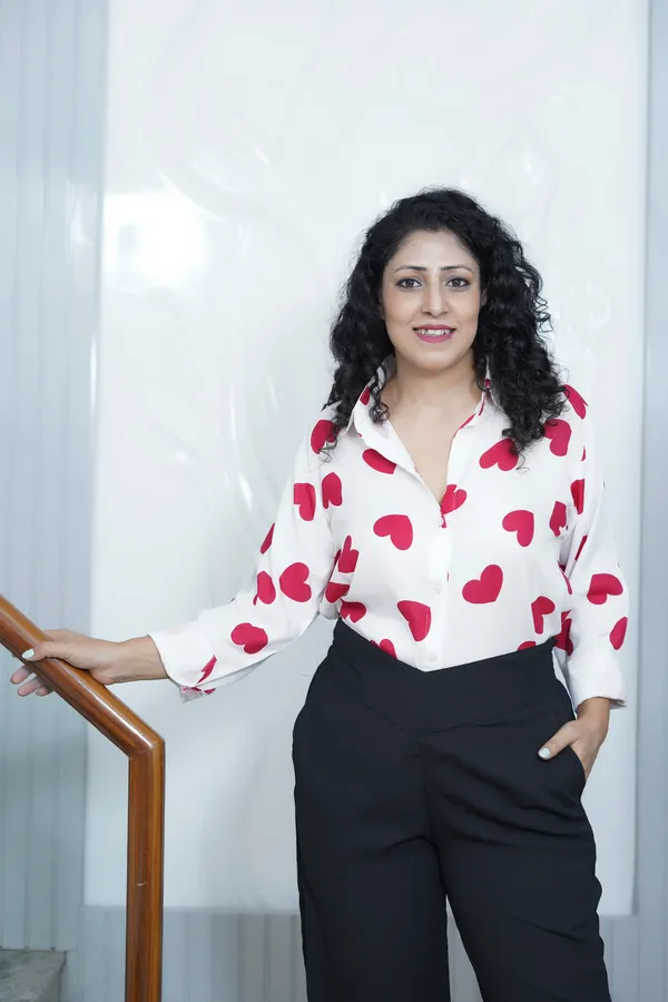 White_Rayon_Women_Summer_Shirt_With_Printed_Red_Hearts