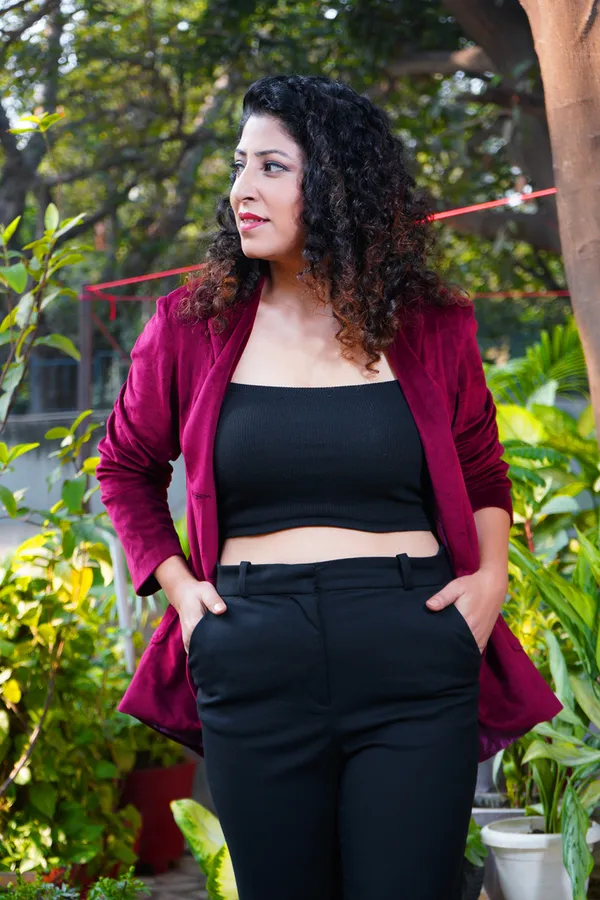 Maroon_Velvet_Solid_Relaxed_Fit_Long_Sleeves_Single_Breasted_Blazer_For_Women_&_Girls