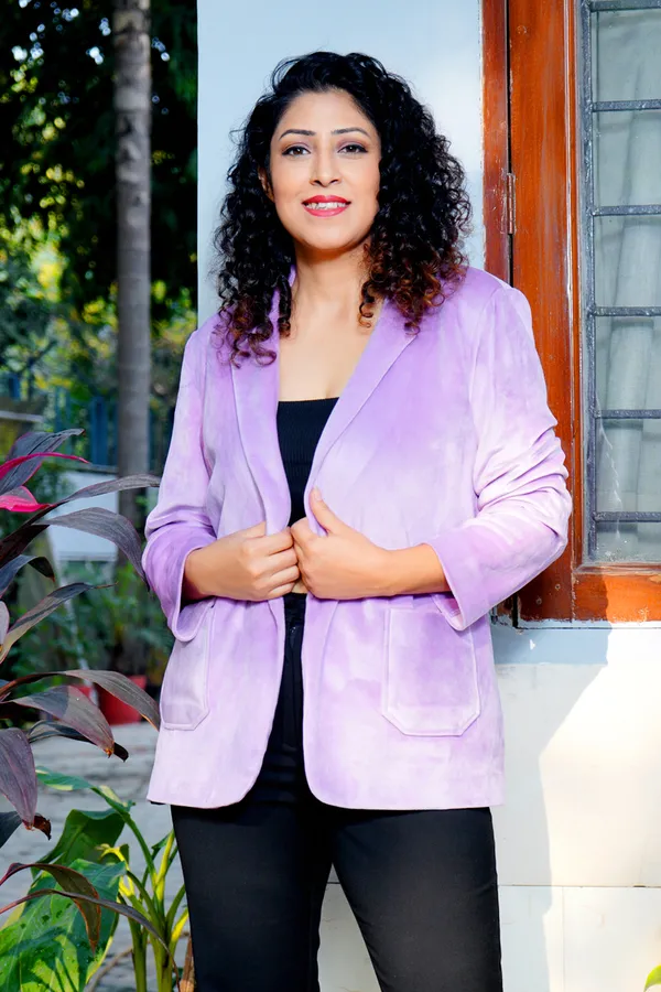 Purple_Velvet_Solid_Relaxed_Fit_Long_Sleeves_Single_Breasted_Blazer_For_Women_&_Girls