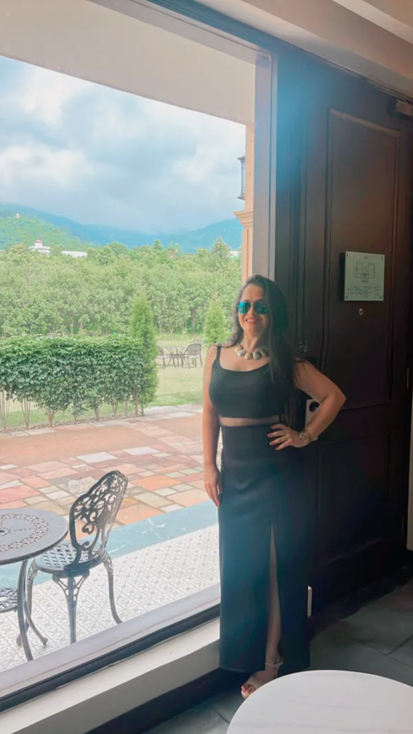 Black_Lycra_Blend_Round_Neck_Sleeveless_Full_Length_Maxi_Dress_For_Women