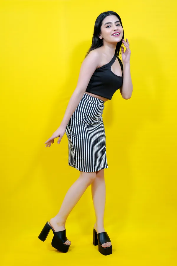 Women_Striped_Tube_Black_&_White_Skirt