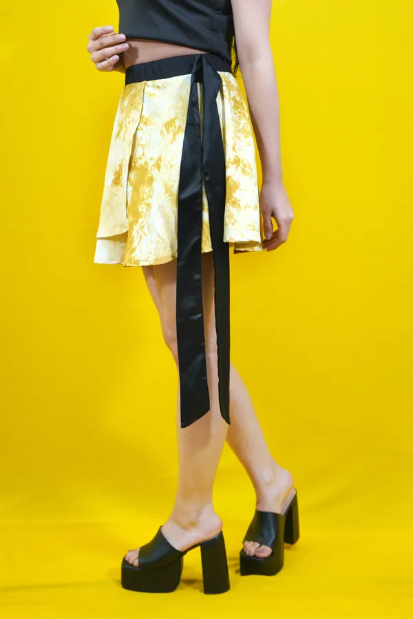 Yellow_Printed_Cotton_Blend_Layered_Mini/Short__Regular_Skirt_For_Women