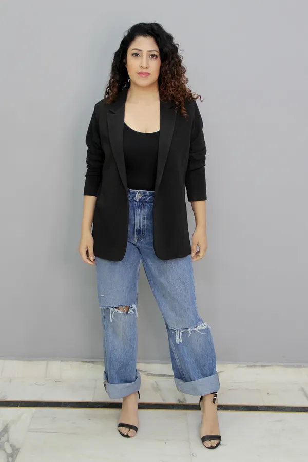 Black_Lycra_Blend_Solid_Relaxed_Fit_Long_Sleeves_Single_Breasted_Blazer_For_Women_&_Girls